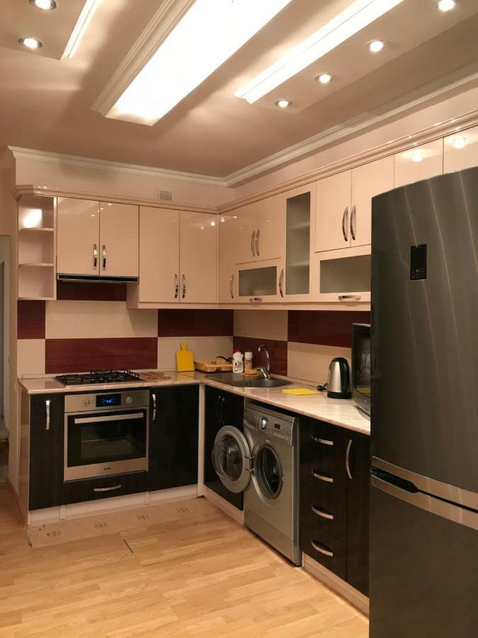 예레반 33 Martiros Saryan Street 아파트 외부 사진