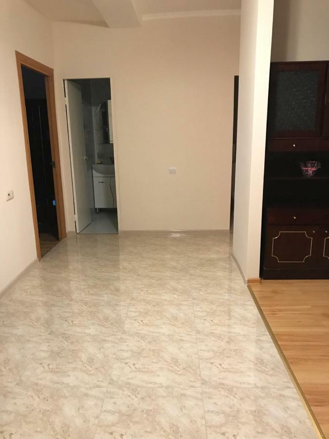 예레반 33 Martiros Saryan Street 아파트 외부 사진