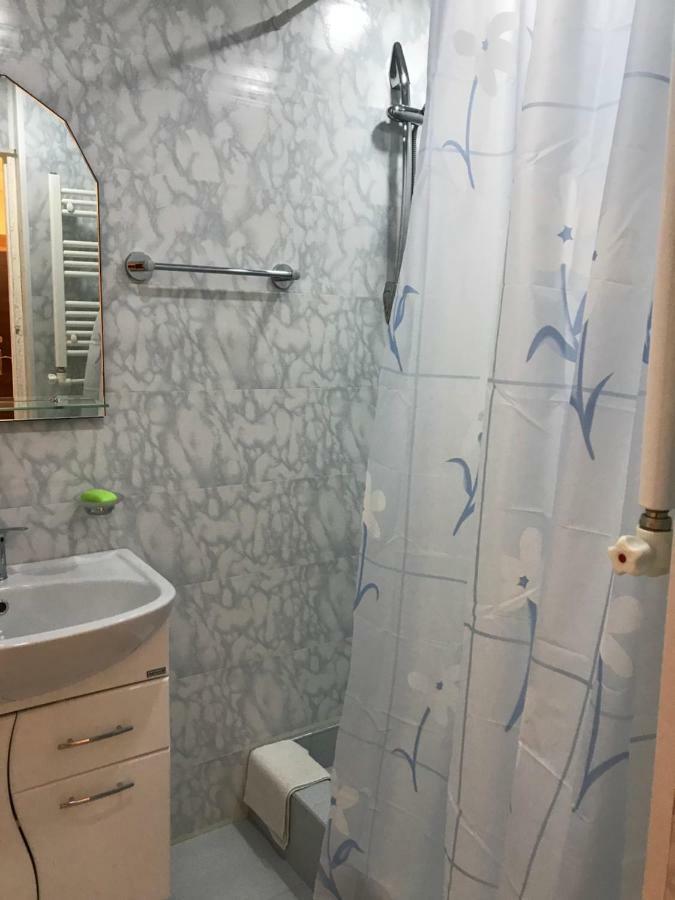 예레반 33 Martiros Saryan Street 아파트 외부 사진