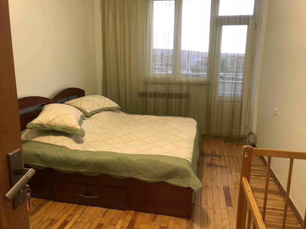 예레반 33 Martiros Saryan Street 아파트 외부 사진