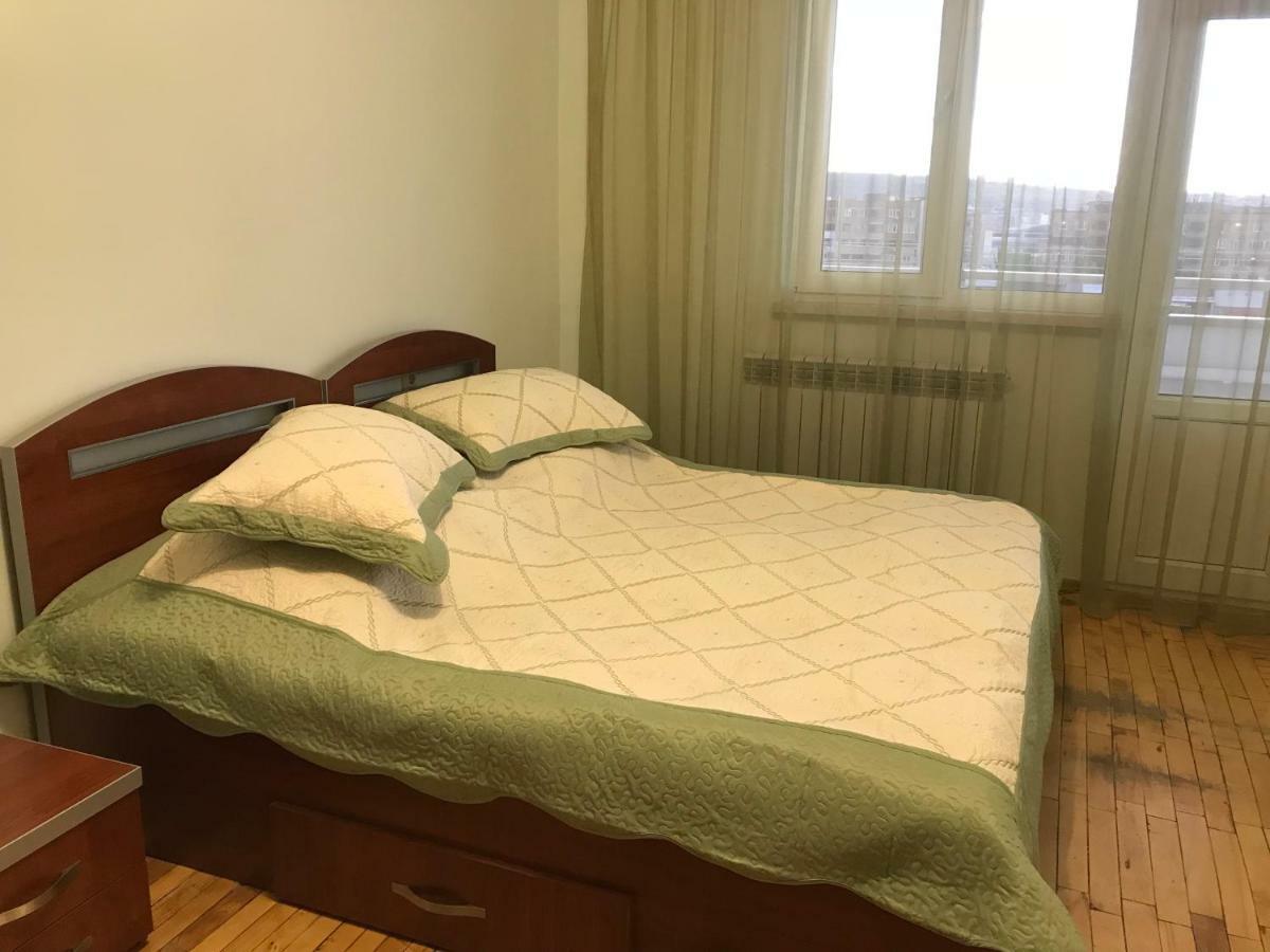 예레반 33 Martiros Saryan Street 아파트 외부 사진