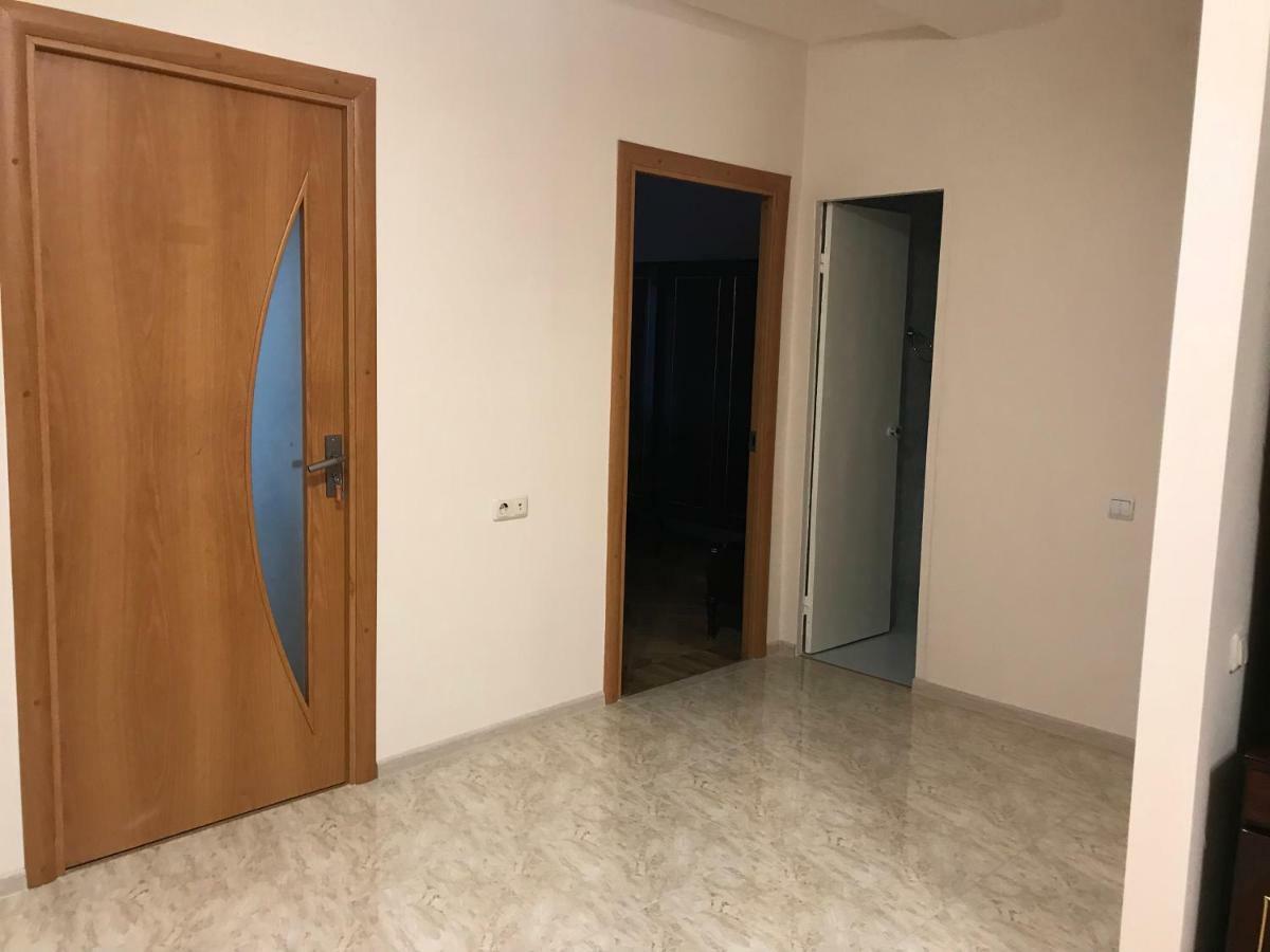 예레반 33 Martiros Saryan Street 아파트 외부 사진