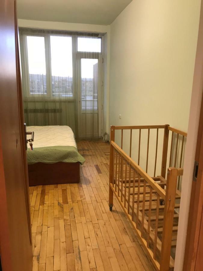 예레반 33 Martiros Saryan Street 아파트 외부 사진